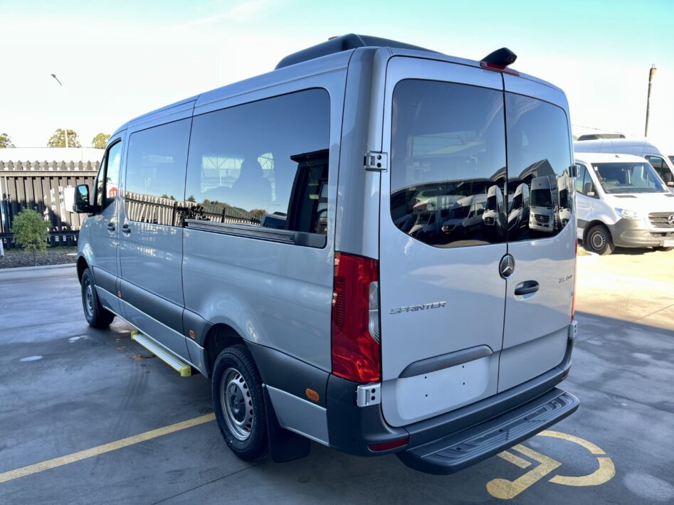 2025 Mercedes-Benz Sprinter 315 mini bus