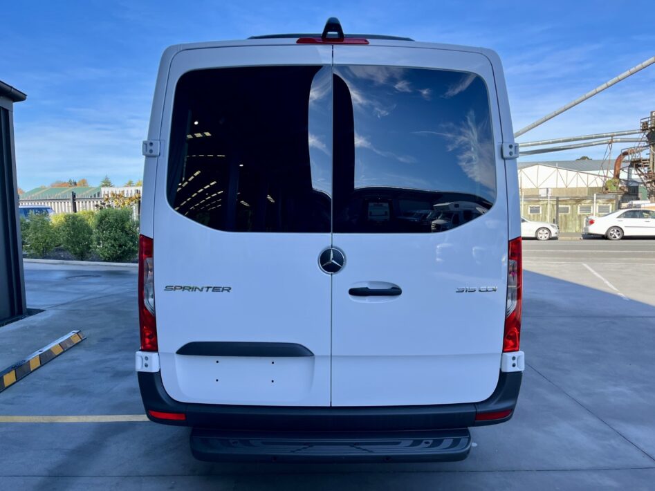2025 Mercedes Sprinter 315 Minibus 12 Seats