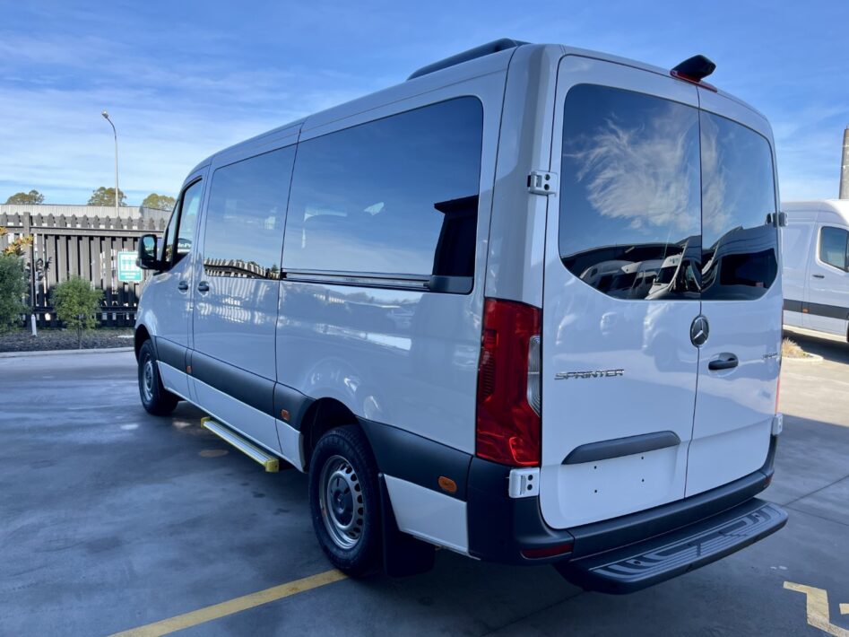 2025 Mercedes Sprinter 315 Minibus 12 Seats