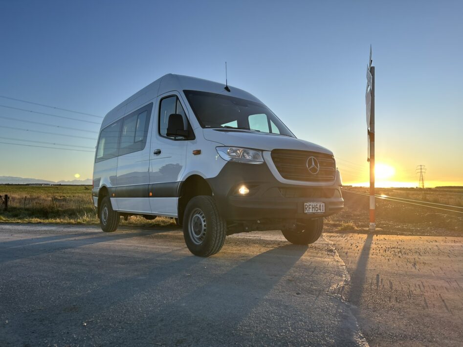 2025 Mercedes-Benz Sprinter 419 MWB AWD Minibus AWD - High Roof – 12 Seats