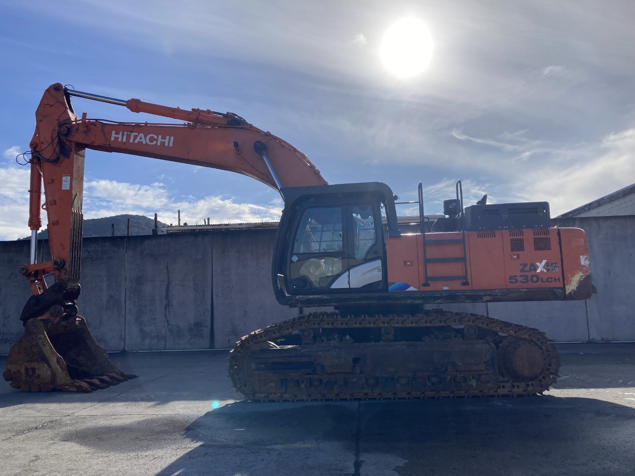 Hitachi ZX530LCH-5A - CablePrice New Zealand Ltd