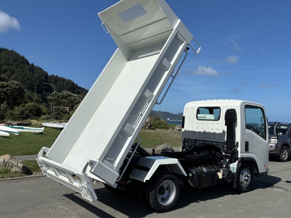New Isuzu NLR250 tip truck, CablePrice New Zealand