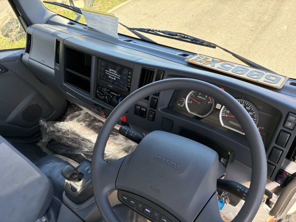 New Isuzu NLR250 tip truck, CablePrice New Zealand