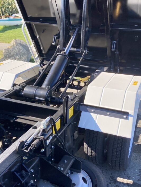 New Isuzu NLR250 tip truck, CablePrice New Zealand