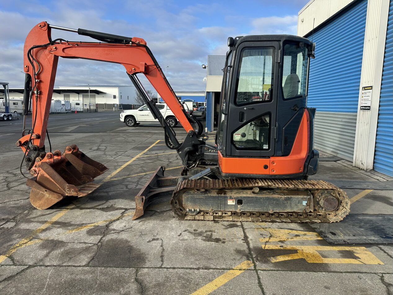 Hitachi ZX48U-5A Excavator - CablePrice New Zealand Ltd